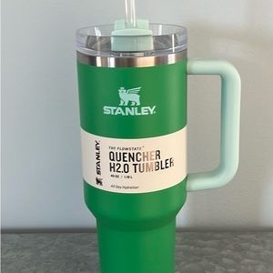 Stanley Tumbler NWT